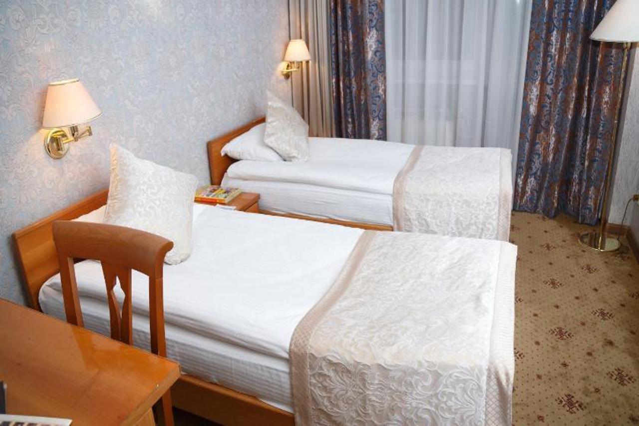 Astana International Hotel Almaty Ngoại thất bức ảnh