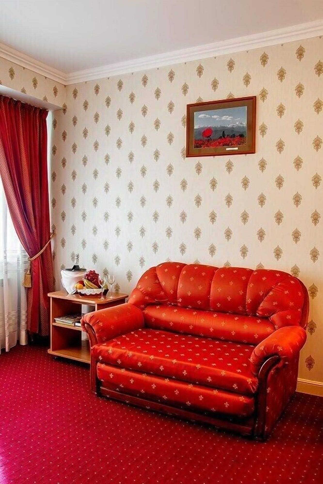 Astana International Hotel Almaty Ngoại thất bức ảnh