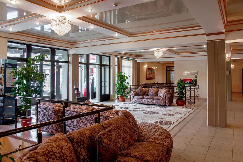 Astana International Hotel Almaty Ngoại thất bức ảnh